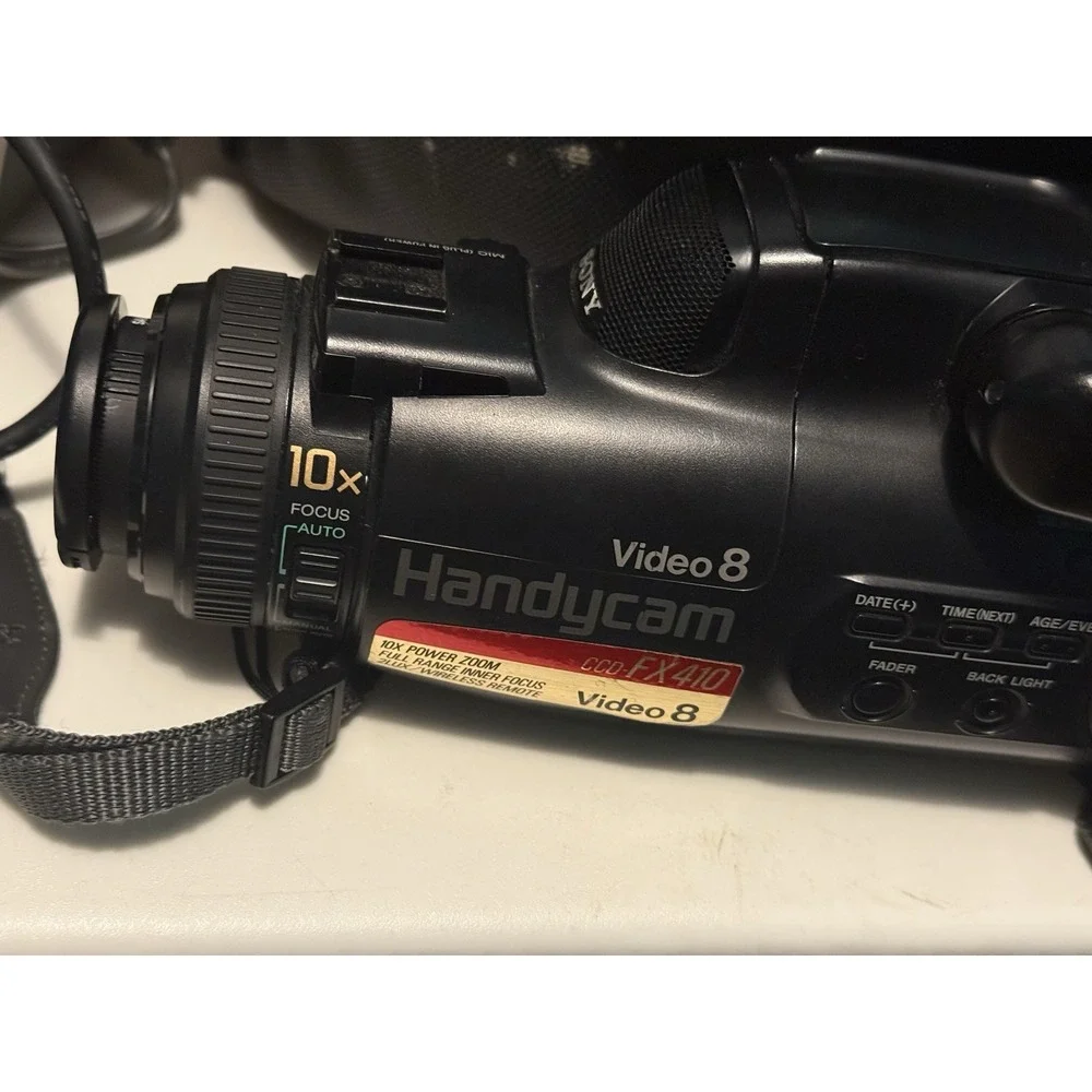 Vintage Sony CCD-FX410  Video Camera Recorder , With Case , ( Untested)